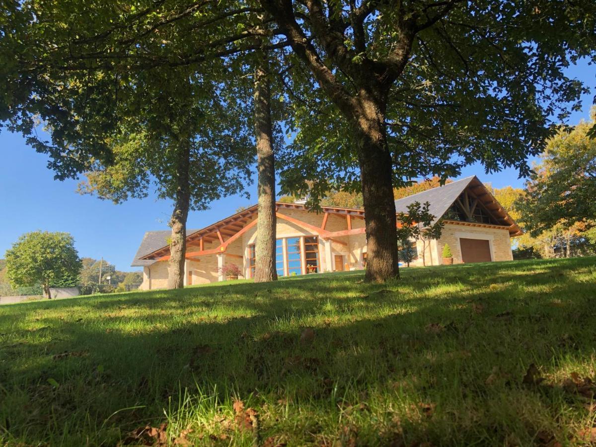 Hotel Batan Vilalba Bagian luar foto